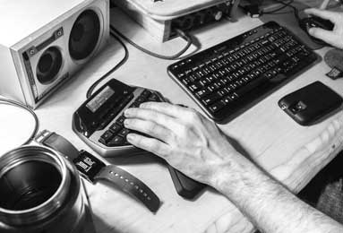 奔驰e350el插电混动(奔驰e350el插电混动油箱容积)