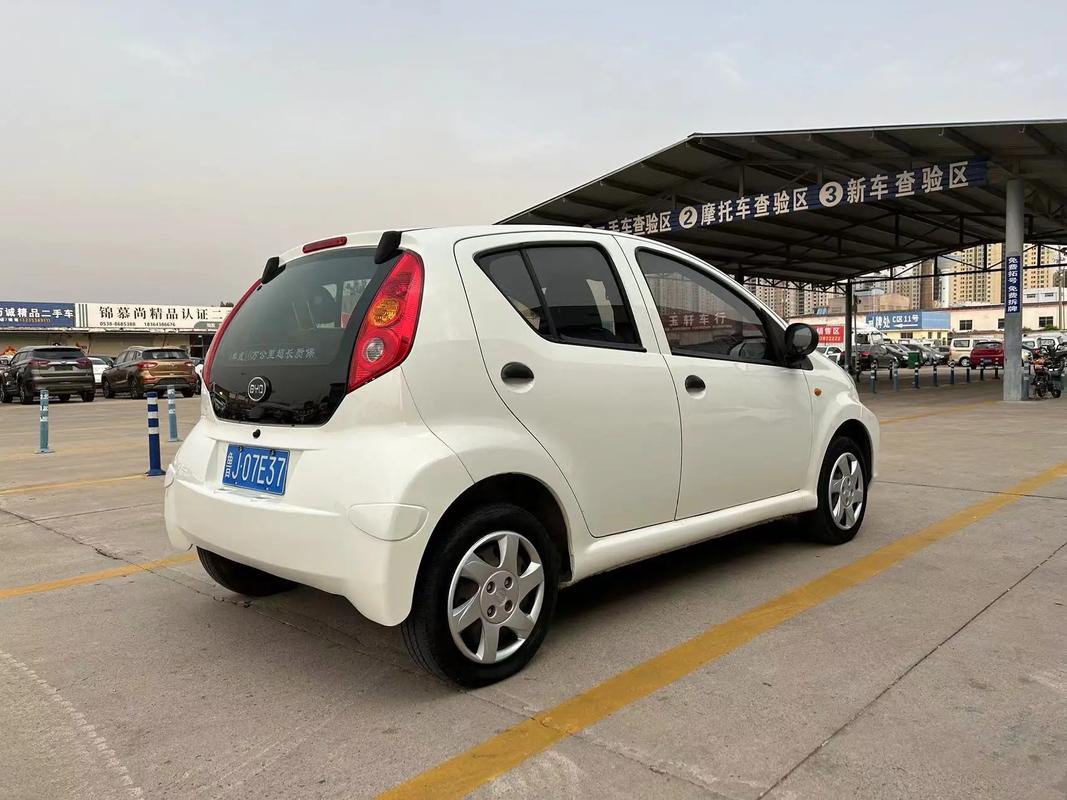 比亚迪f0发动机多少钱／比亚迪f0发动机价格多少