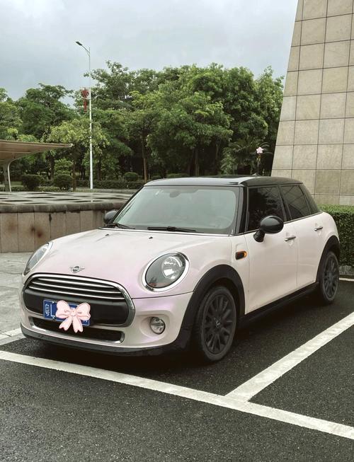 宝马迷你mini2023款报价图片／宝马迷你minione新款报价