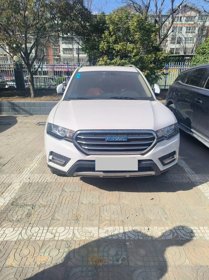 【哈弗h6老款图片,哈弗h6coupe老款】