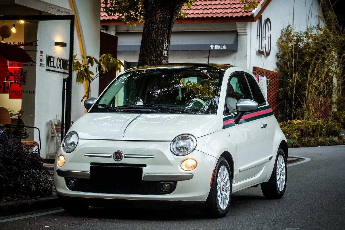 菲亚特500蝎子版／菲亚特500 cucci