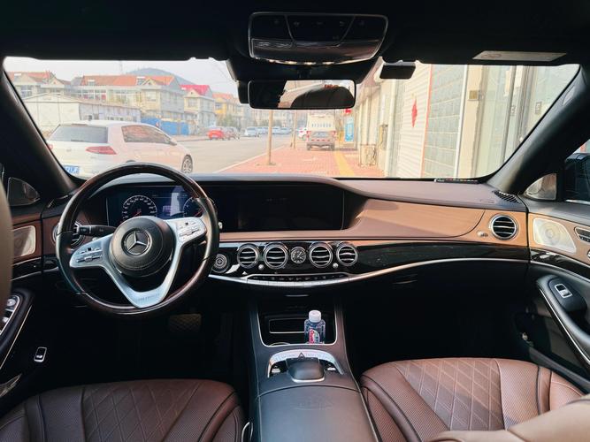 奔驰s450l报价及图片内饰／奔驰s450l报价及图片内饰图