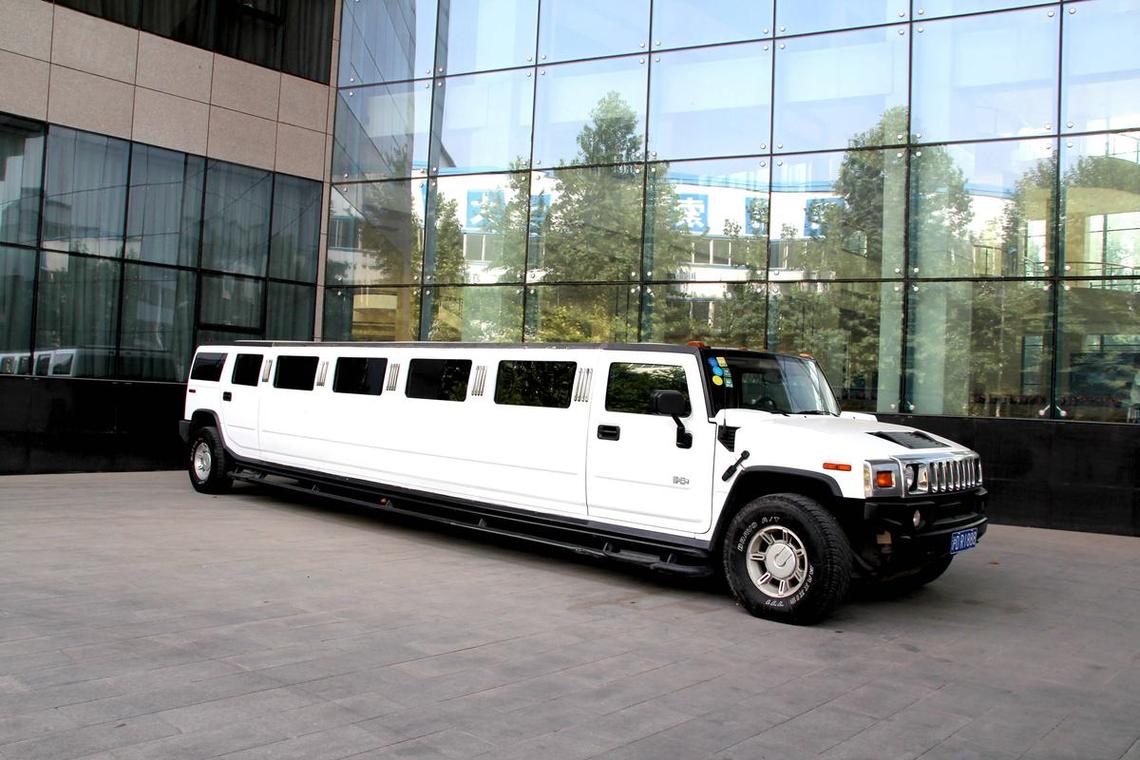 加长版悍马多少钱,悍马加长版轿车