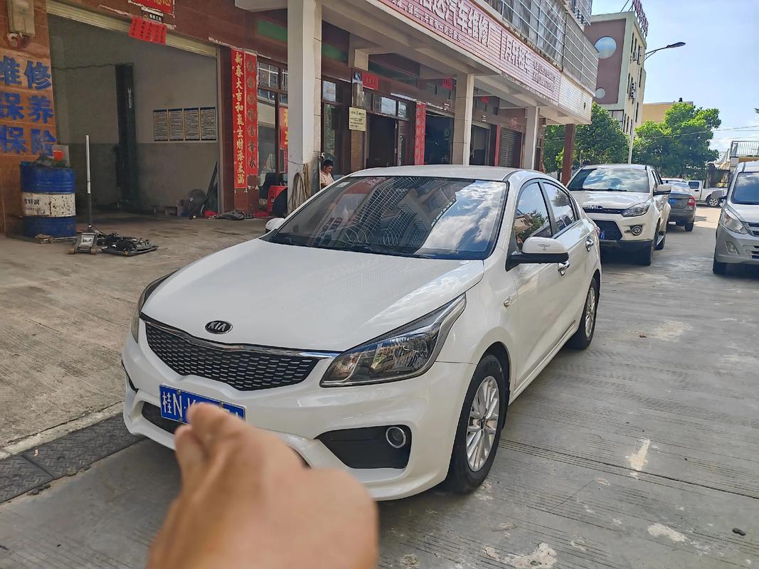 17年起亚k2能卖多少钱一个(17年起亚k2能卖多少钱一个月)