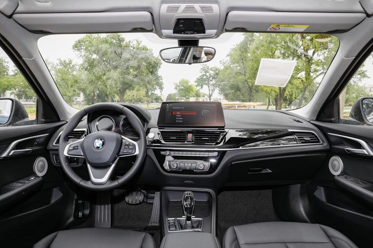 宝马1系内饰图片大全 宝马1系内部图解