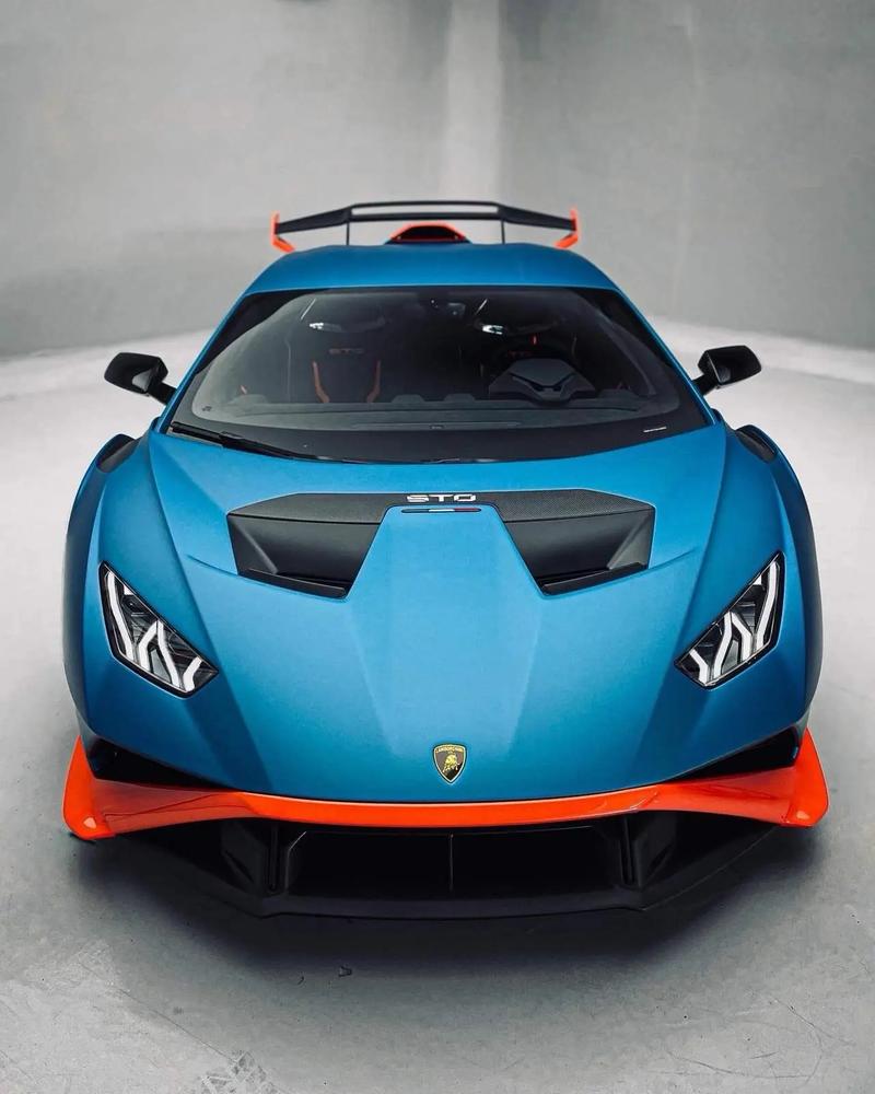 兰博基尼轿车图片,兰博基尼轿车图片大全