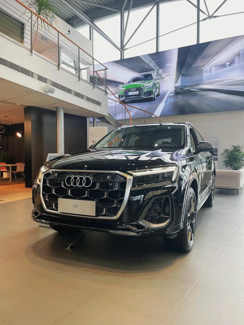 开奥迪q7的都是什么人 奥迪q7车主都是什么人