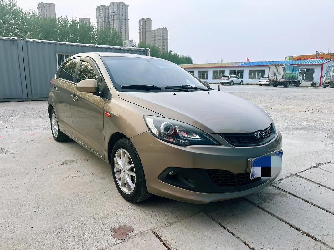 奇瑞风云2二手值多少钱,奇瑞风云212款二手价格