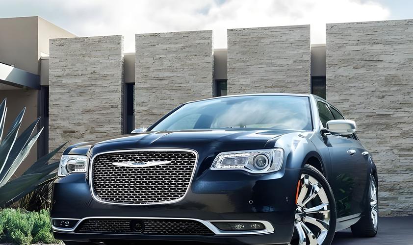 克莱斯勒最贵的车 克莱斯勒豪华轿车