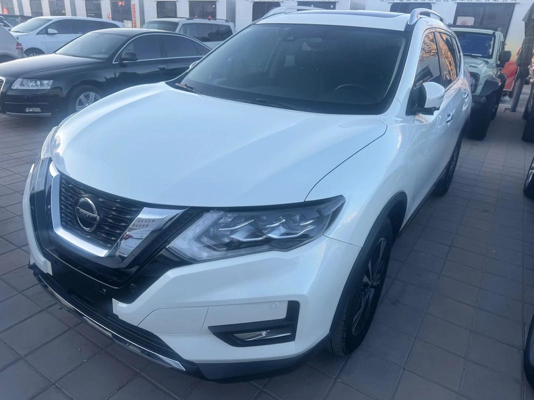 2021款日产奇骏,2021款日产奇骏智联舒适版